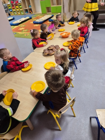 01 pszczolki i zajaczki (97)