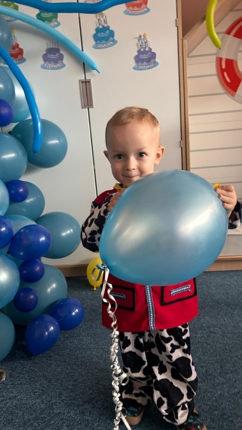 af3692ee-8f32-4279-b5f5-e97275e290a5