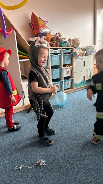 fbc96da8-3f11-4aff-bdd7-728e01bc5f54