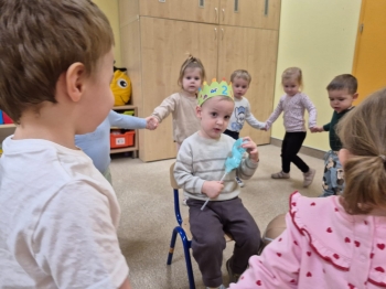 803ad60f-a02e-4ed5-9bea-2bba300d8dbf