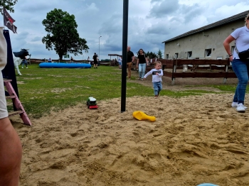 01 (2)