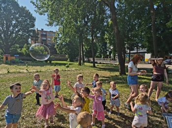 02 (11)